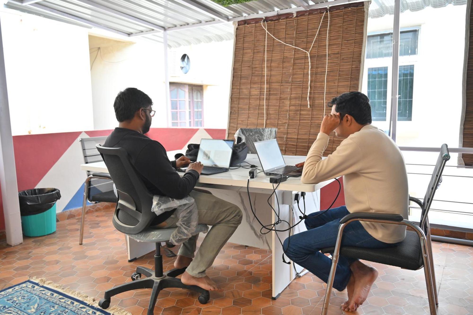 Hyderabad Wanderers Cave Hotel Ngoại thất bức ảnh